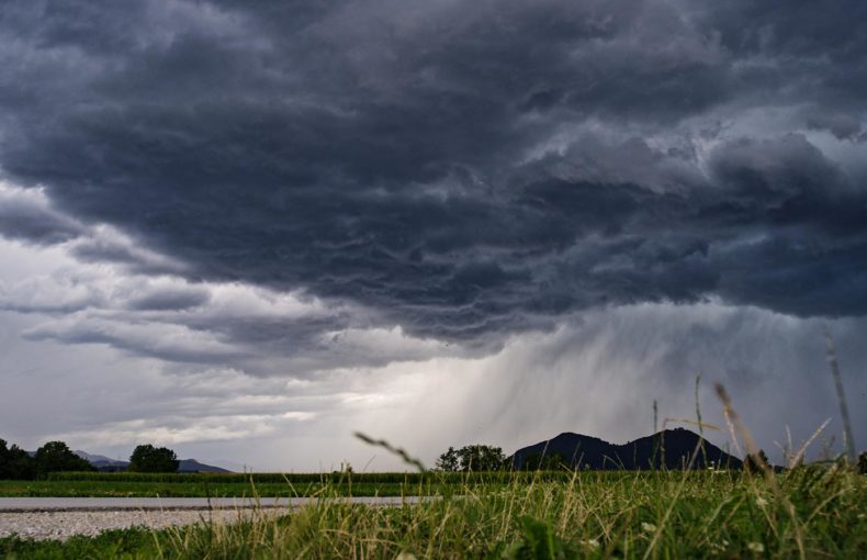 storm cloud weather